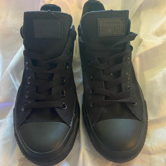 Converse Shoes - All Black Converse